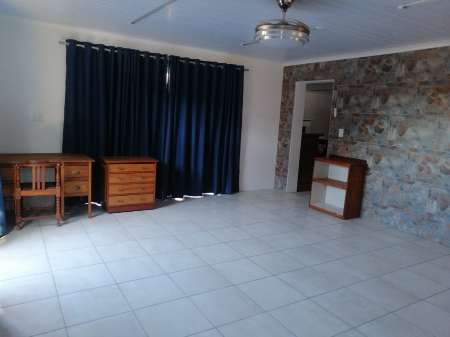 1 Bedroom Property for Sale in Seavale Eastern Cape